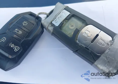 2017 Mazda Mazda6 Sport из США, поврежденный, VIN JM1GL1U52H1136413